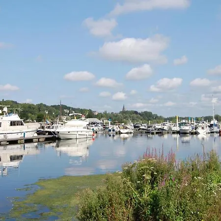 House Boat Tenerife 5*