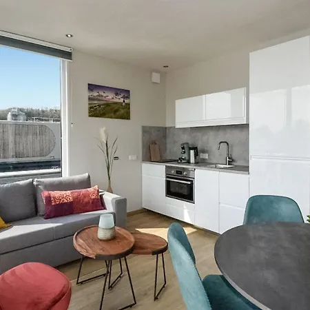 House Boat Tenerife 5*