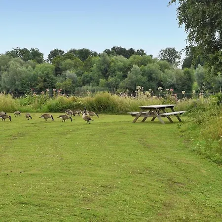 Bateau-hôtel House Boat Tenerife 5*