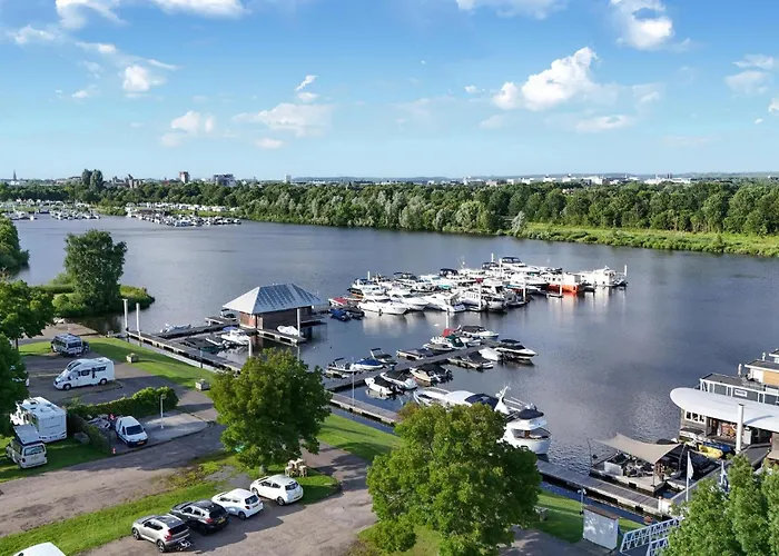 Hotel en barco House Boat Tenerife