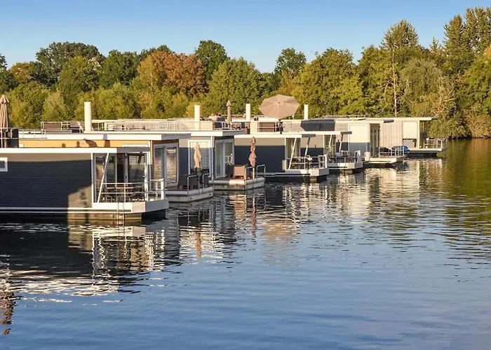House Boat Tenerife Botel 5*